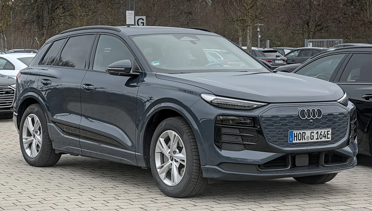 Audi Q6 Sportback e-tron (MY25)