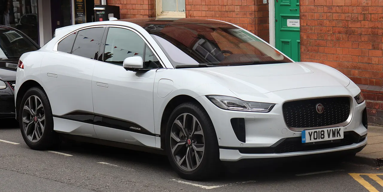 Jaguar I-Pace EV320