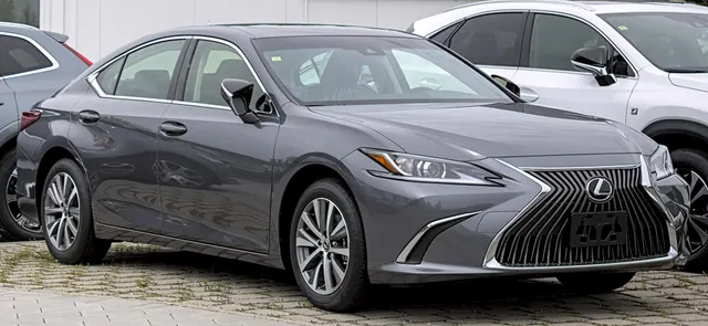 Lexus ES 350e (MY26)