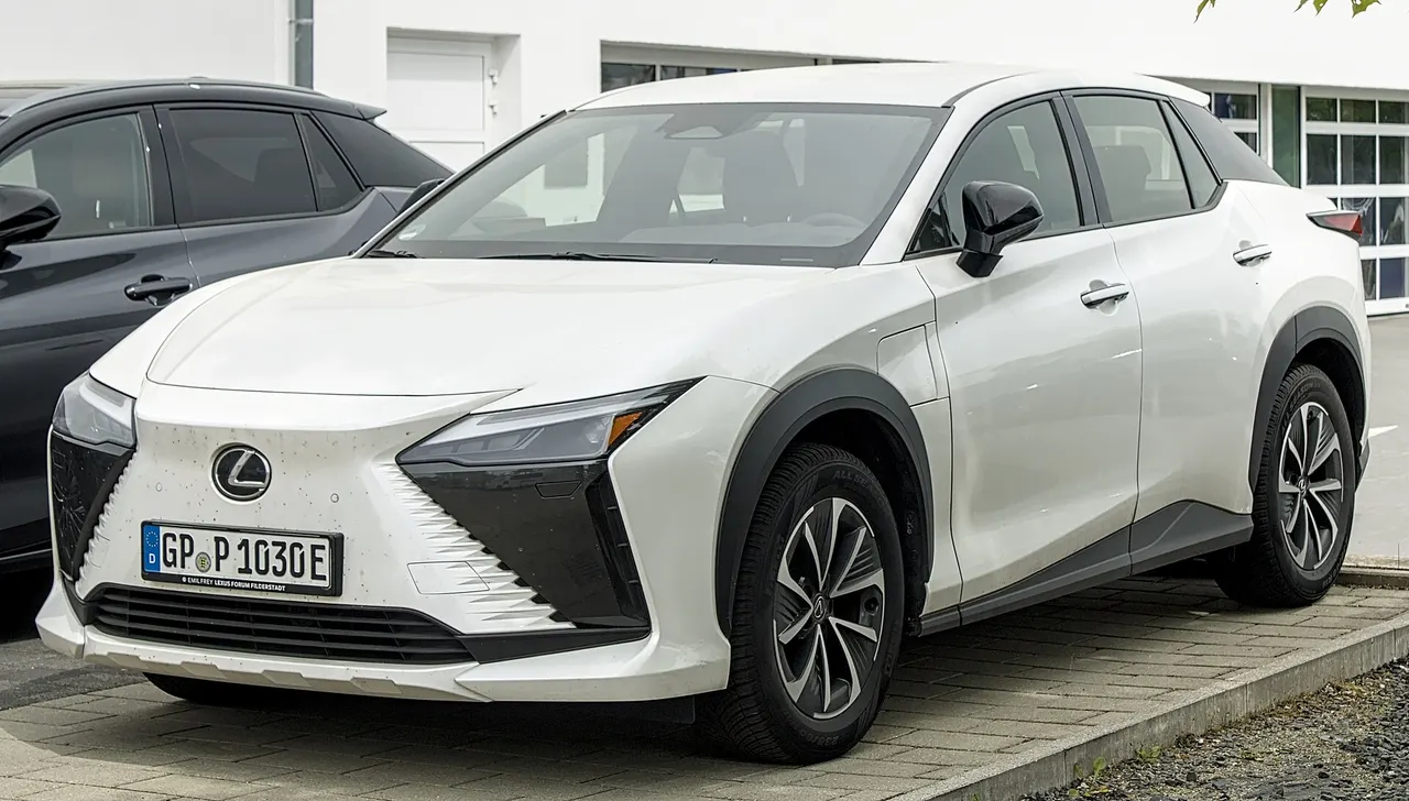 Lexus RZ 350e (MY26)