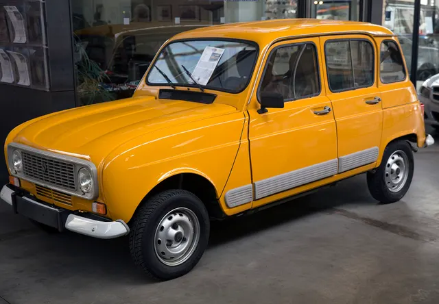 Renault 4 E-Tech 52kWh 150hp