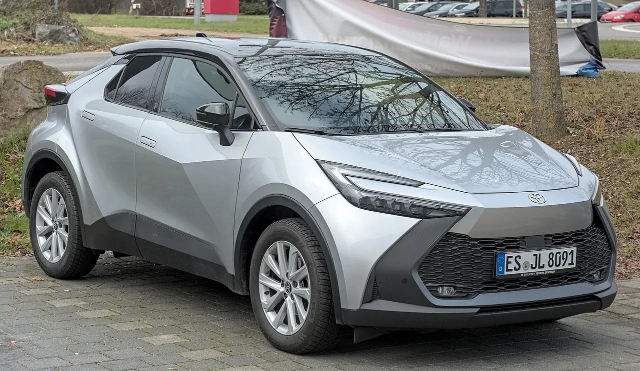 Toyota C-HR+ 57.7 kWh (MY26)