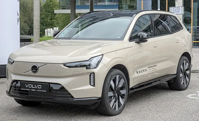 Volvo EX90 Twin Motor (MY26-27)